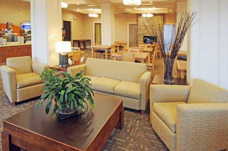 Holiday Inn Express & Suites Vaughan-Southwest By Ihg Экстерьер фото