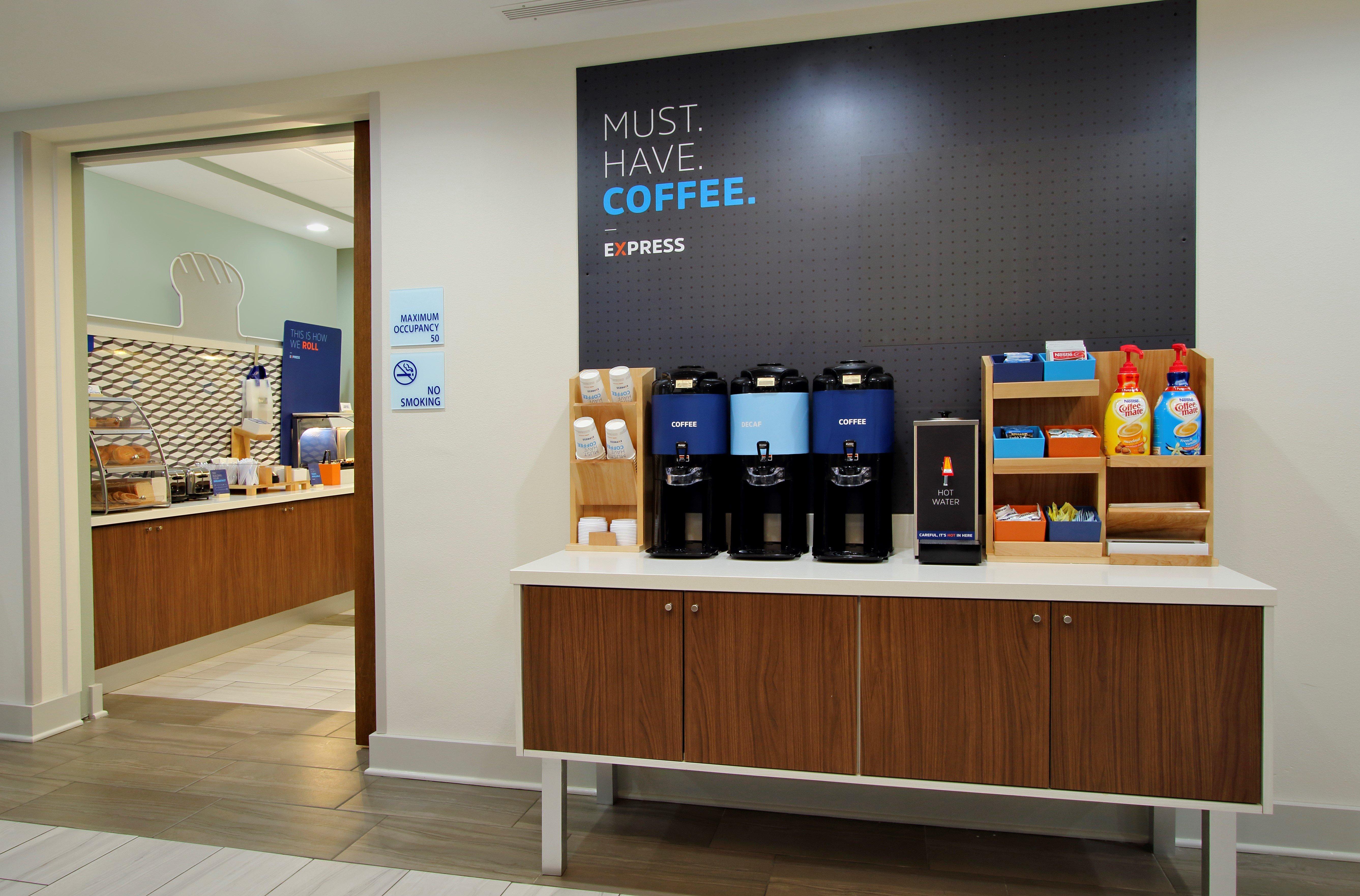 Holiday Inn Express & Suites Vaughan-Southwest By Ihg Экстерьер фото