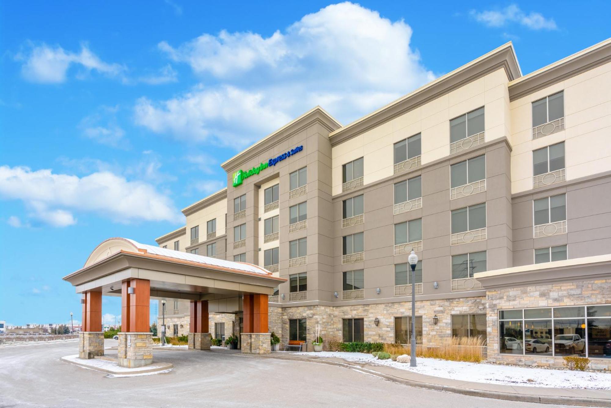 Holiday Inn Express & Suites Vaughan-Southwest By Ihg Экстерьер фото