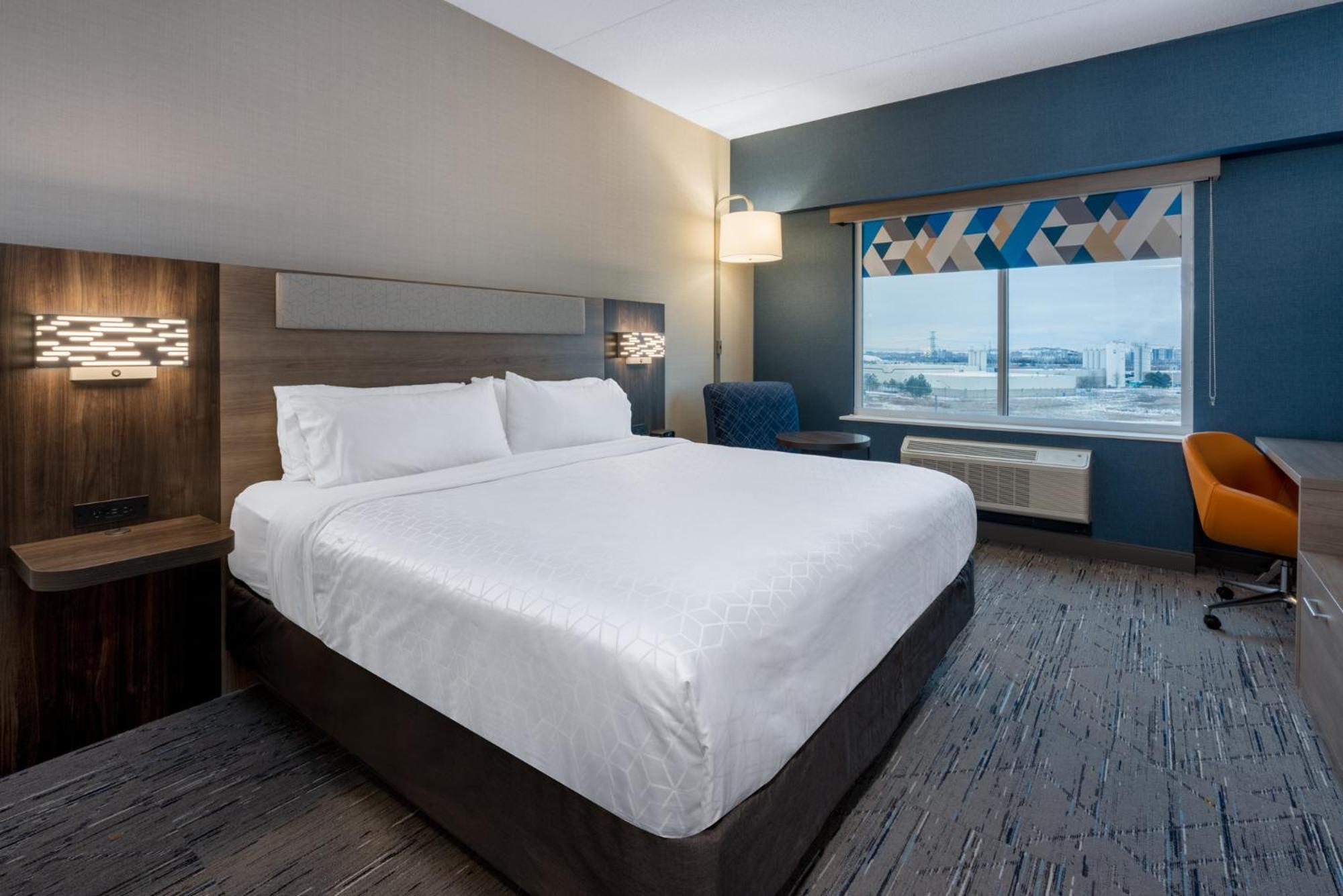 Holiday Inn Express & Suites Vaughan-Southwest By Ihg Экстерьер фото